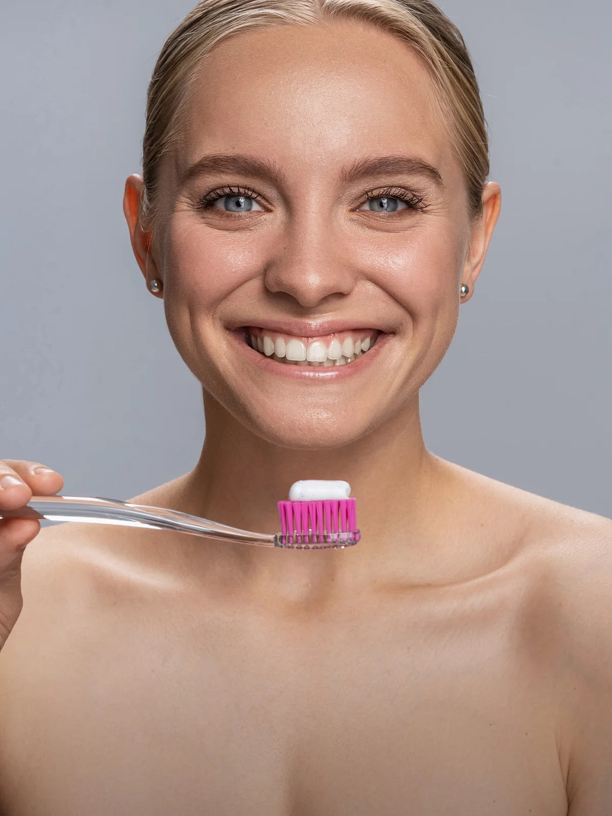 WHITENING TOOTHBRUSH, 2+1